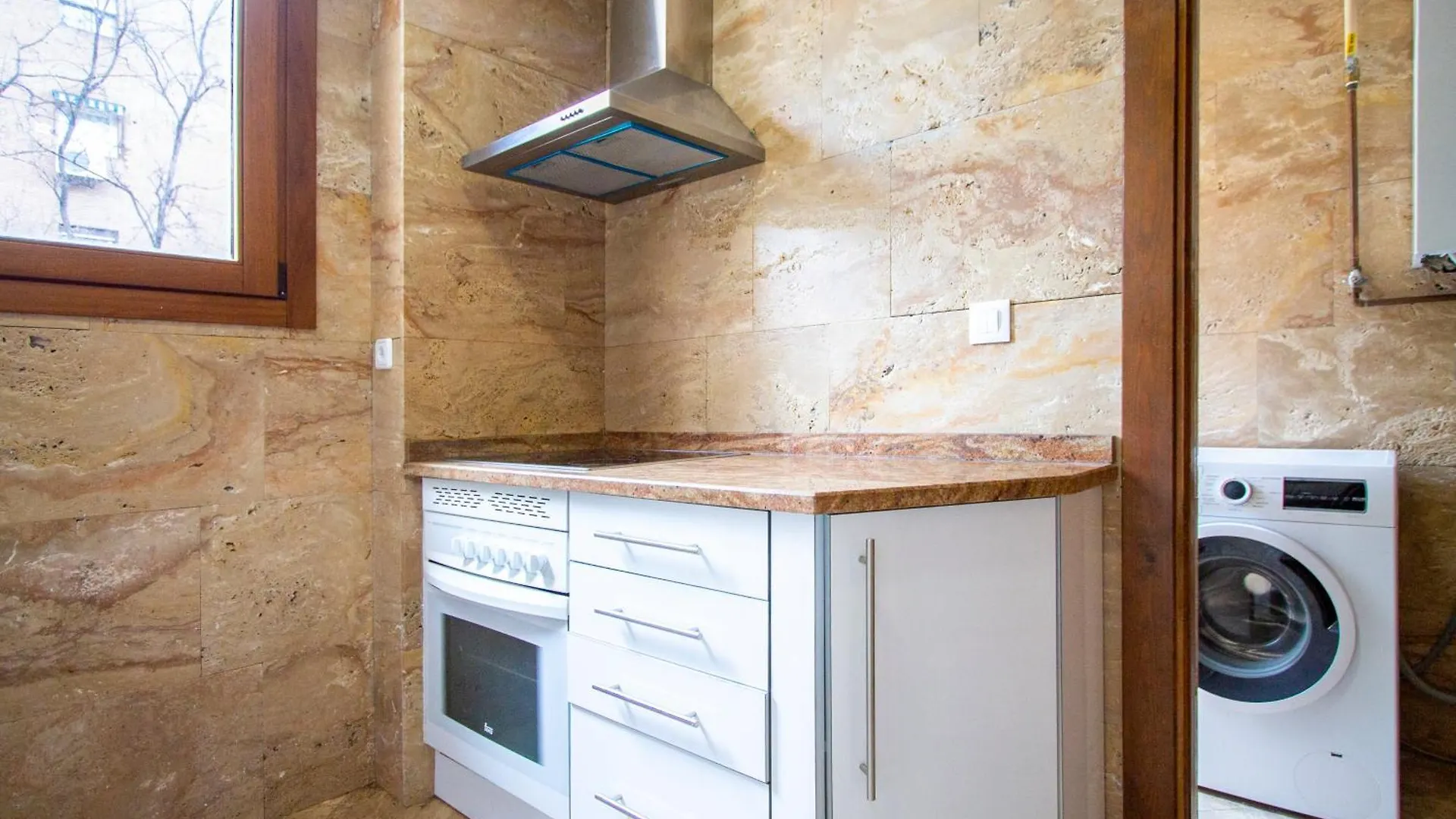 Apartamentos Villablino Arturo Soria Madrid 0*,  España
