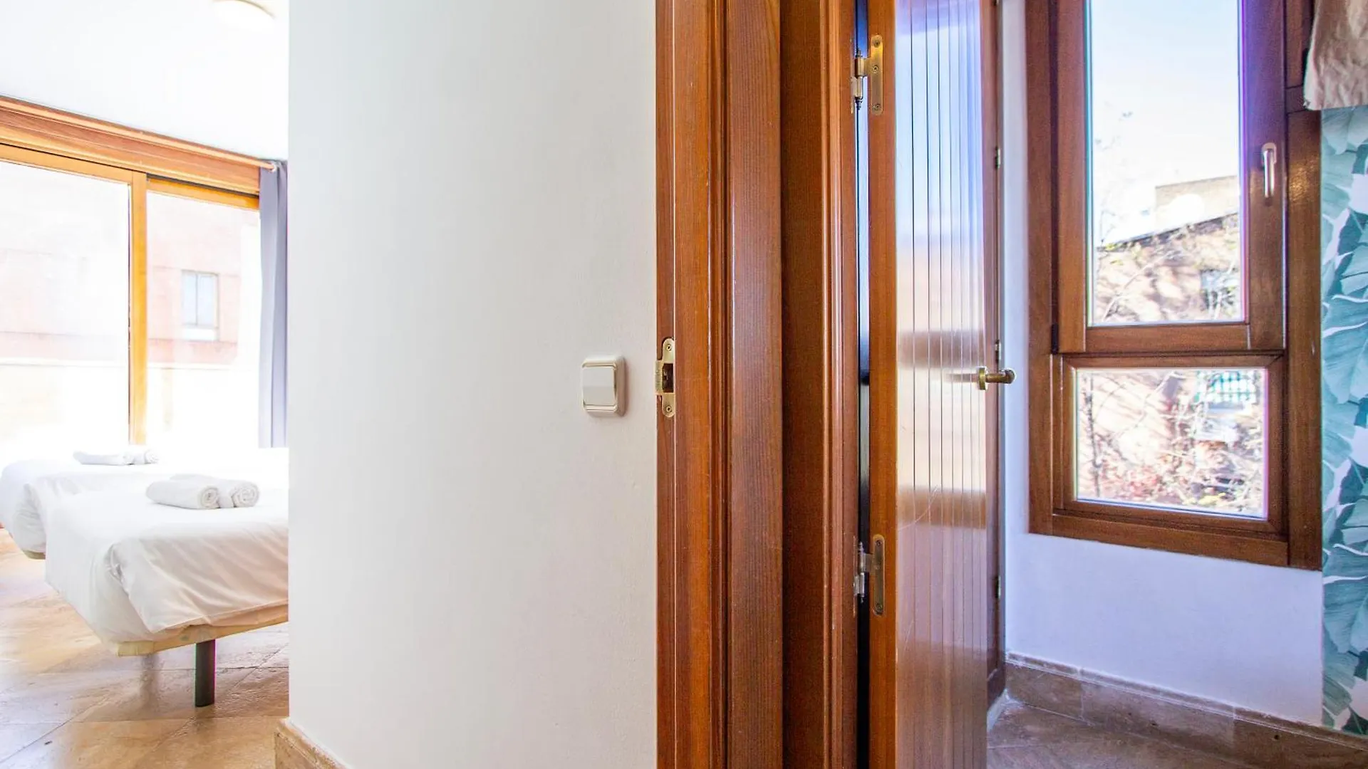 Apartamentos Villablino Arturo Soria Madrid 0*,